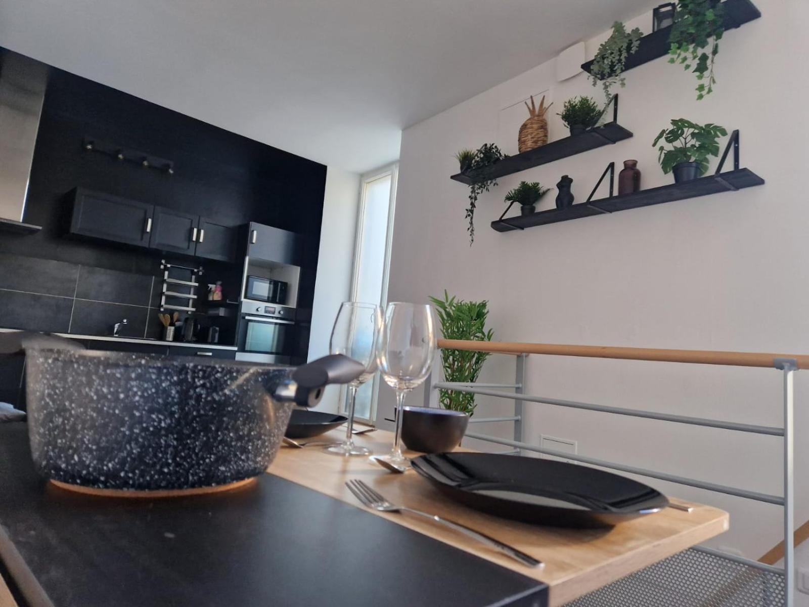 Les Appartements De Romain Et Julien Dijon Exterior foto