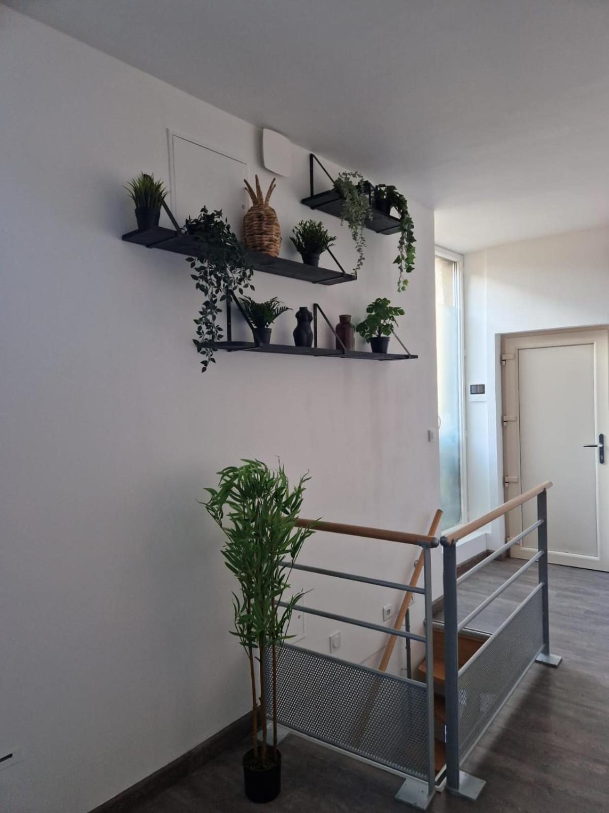 Les Appartements De Romain Et Julien Dijon Exterior foto